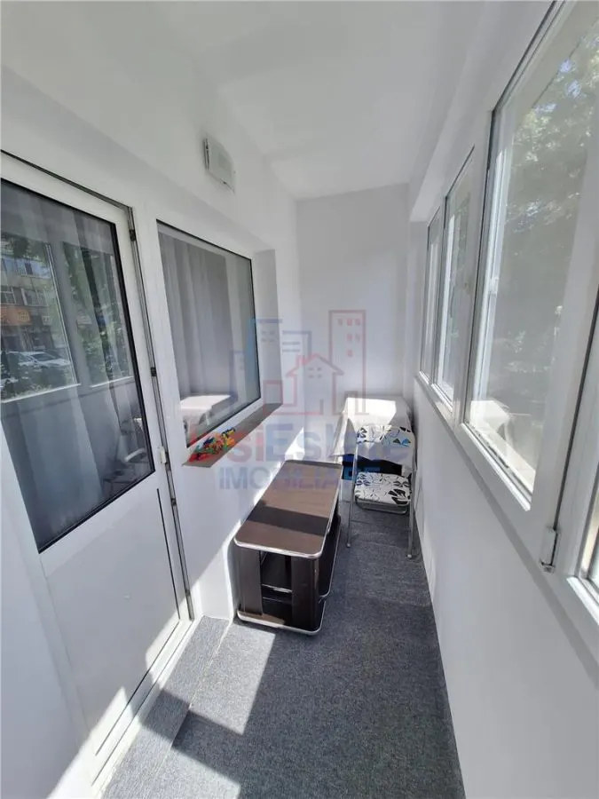 Appartement Trois Chambres, Quartier Mircea cel Batran - foto 7