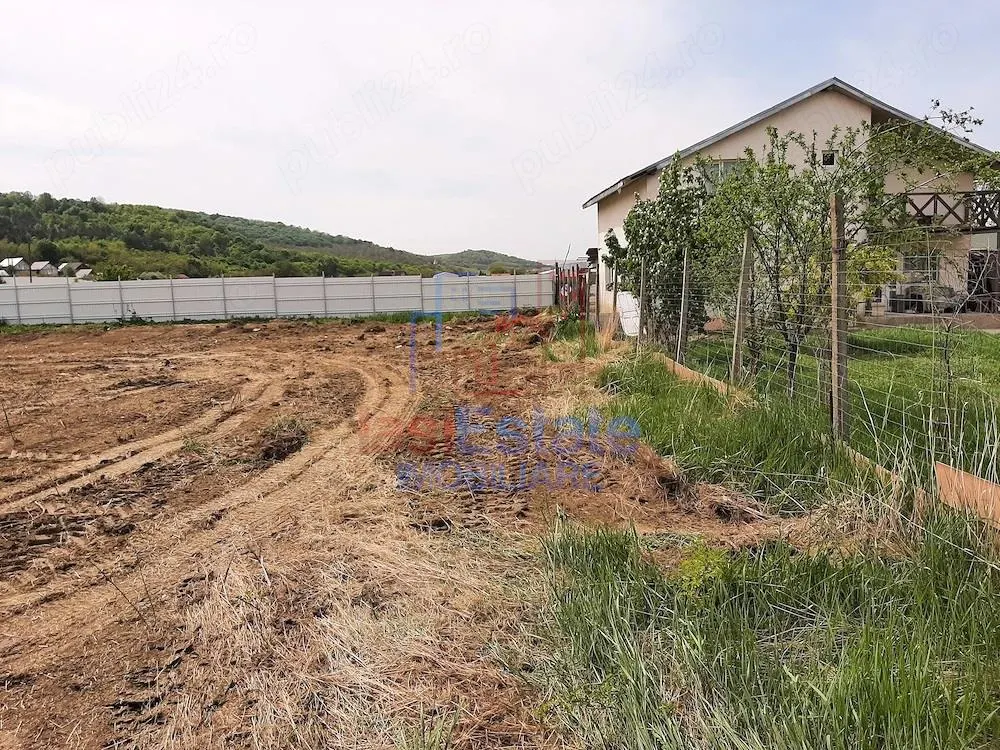 Vladiceni Land Plot 1,480 sqm, 200m from Trei Fantani Street - foto 5