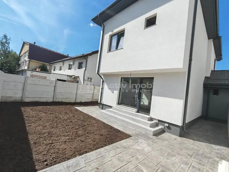 Vanzare - Casa individuala - Prelungirea Ghencea - Margelelor langa STB - 225000E tva inclus - Comision 0 ! - foto 3