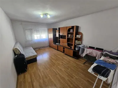 Resita, Appartement 2 Chambres, Meublé et Équipé, Micro 4 - foto 3