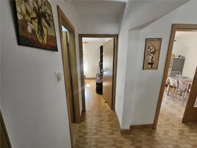 Resita, Appartement 2 Chambres, Meublé et Équipé, Micro 4 - foto 10