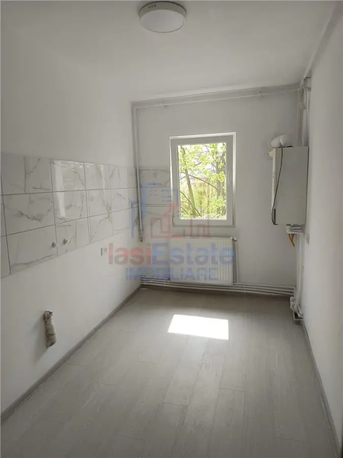 Superb Nicolina - Pizza Nico Apartament 2 camere decomandat renovat - foto 3