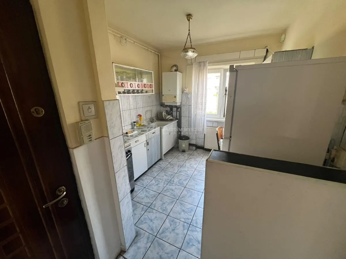 2 camere - Etaj 2 - Zamfirescu - foto 2