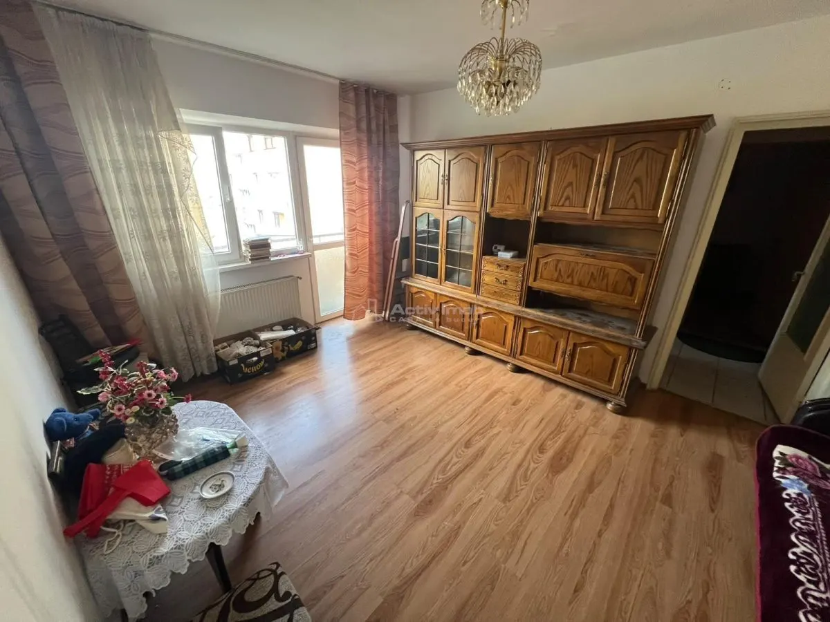 2 camere - Etaj 2 - Zamfirescu - foto 5