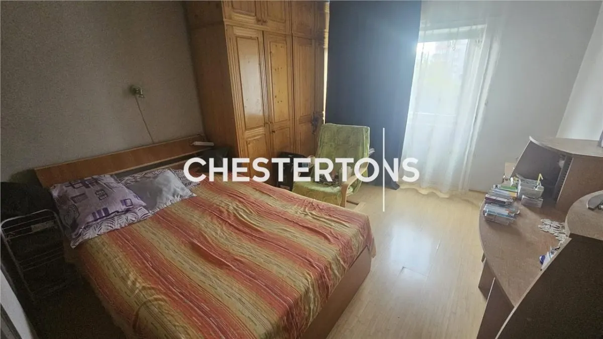 Apartment with 3 bedrooms for sale 72 sqm in Bucuresti, Drumul Sarii area - foto 5