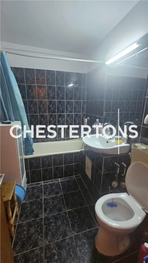 Apartment with 3 bedrooms for sale 72 sqm in Bucuresti, Drumul Sarii area - foto 6