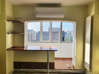 2 camere semidecomandat - Tineretului| Parcare| Centrala - Bucuresti