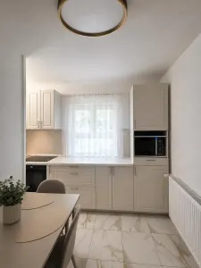 4 camere complet renovat - 100 mp - Vitan - foto 5