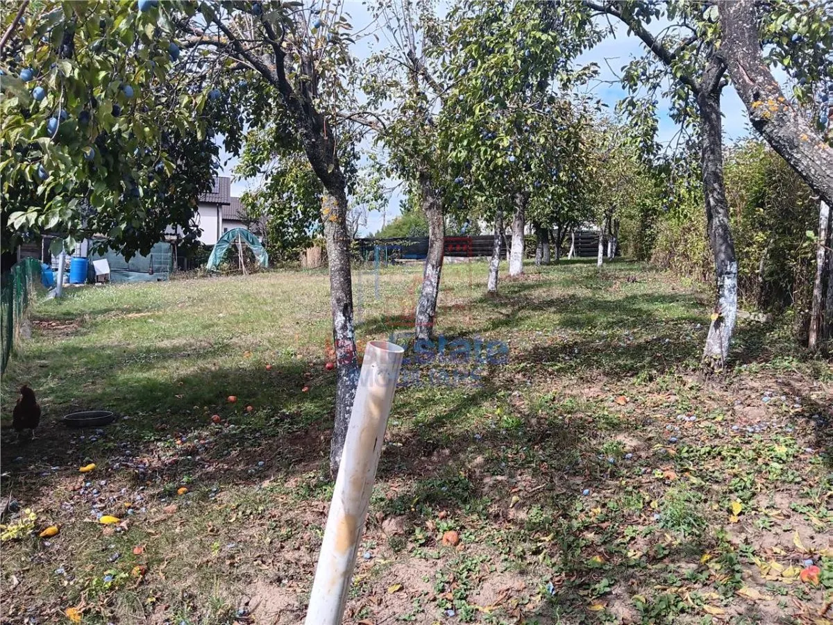 Valea Adanca str Biserica Sf Nicolae TEREN 585mp intravilan toate utilitatile - foto 3