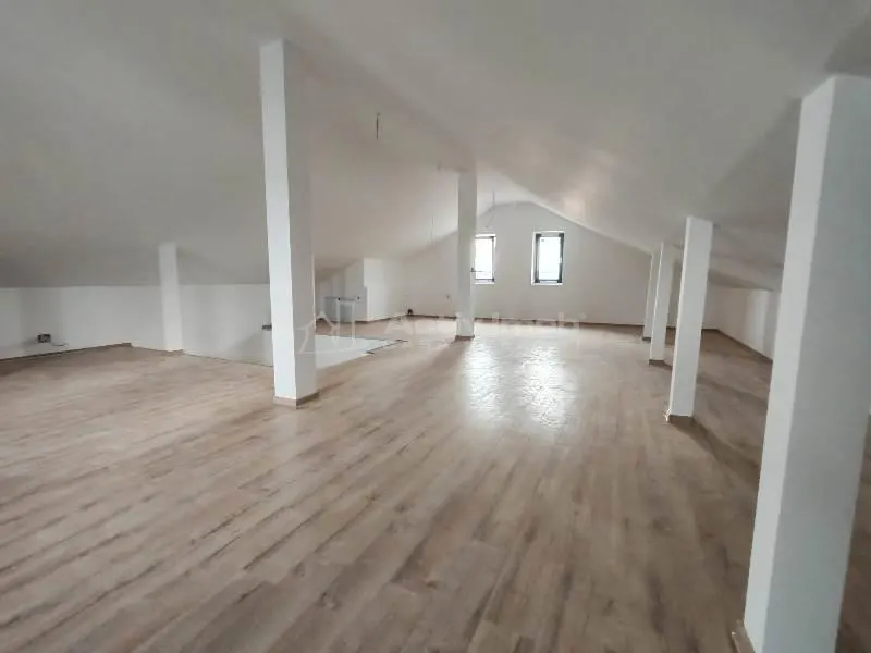 Vanzare - Casa individuala - Vila P+1+M - Prelungirea Ghencea - Margelelor - teren 370 mp - STB - 310000E tva inclus - Comision 0 ! - foto 8