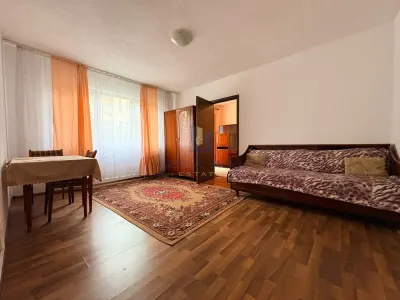 شقة بغرفتي نوم | الطابق الأول | بالقرب من مستشفى المحافظة - Timisoara