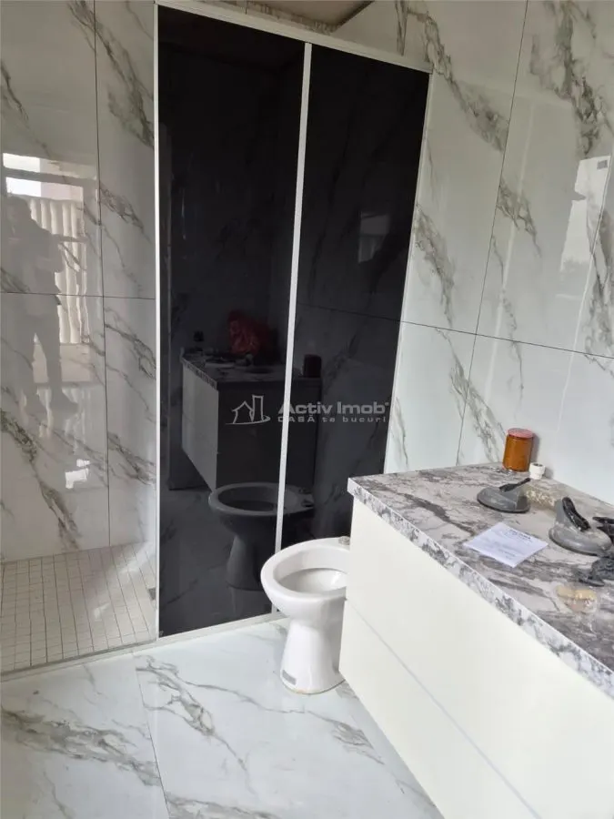 CASĂ 3 CAMERE - 70 mp utili + 350 mp teren + 10 mp terasă - 69900 € - COMISION 0% - foto 8