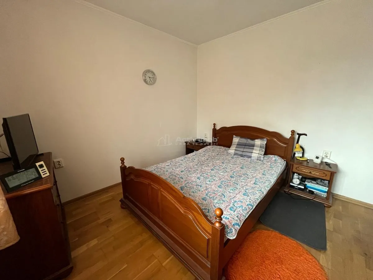 Caransebes, House with Land 385 sqm, Racovita Area - foto 5
