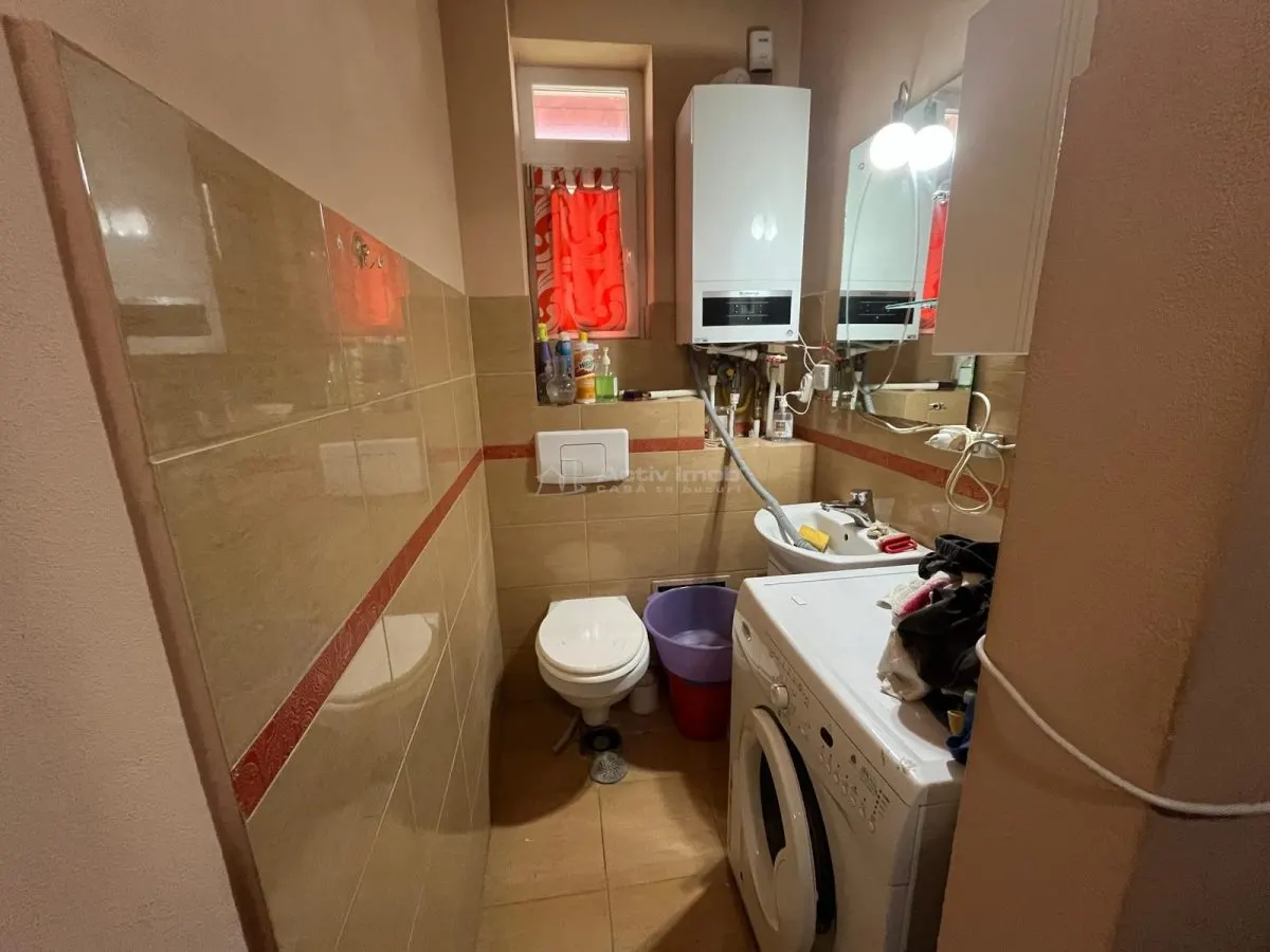 Caransebes, House with Land 385 sqm, Racovita Area - foto 9