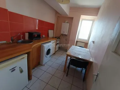 Appartement 2 Chambres à Vendre, Ultracentral Mercur - foto 5