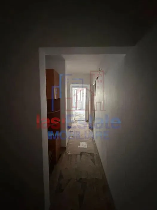 Apartamento de 3 Dormitorios, Distribución Independiente, 71 m², Planta Baja, CUG - Rond Vechi - foto 5