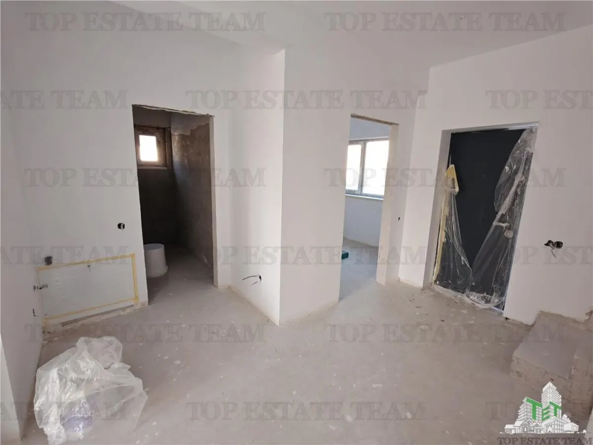 House / villa for sale 230 sqm in Cornetu - foto 11