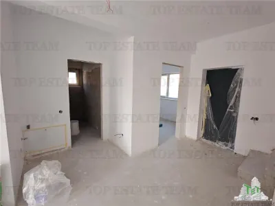 House / villa for sale 230 sqm in Cornetu - foto 12
