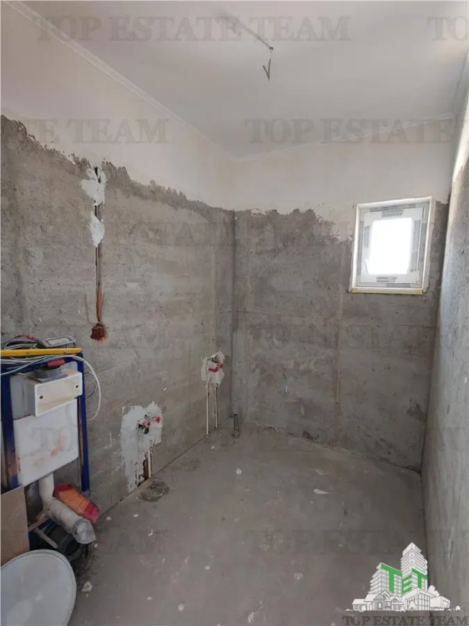 House / villa for sale 230 sqm in Cornetu - foto 24