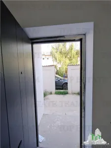 House / villa for sale 230 sqm in Cornetu - foto 9