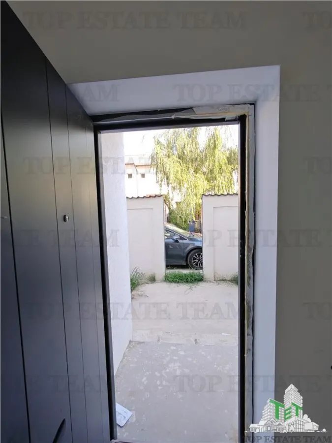 House / villa for sale 230 sqm in Cornetu - foto 9