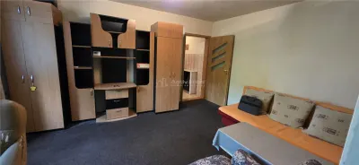 Sagului | 2 Chambres, 3e Étage | 40 m² | Prêt à Occuper - foto 2