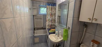 Sagului | 2 Chambres, 3e Étage | 40 m² | Prêt à Occuper - foto 8