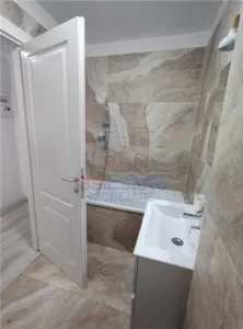 Apartament 2 camere zona Bd Poitiers Towers - foto 8