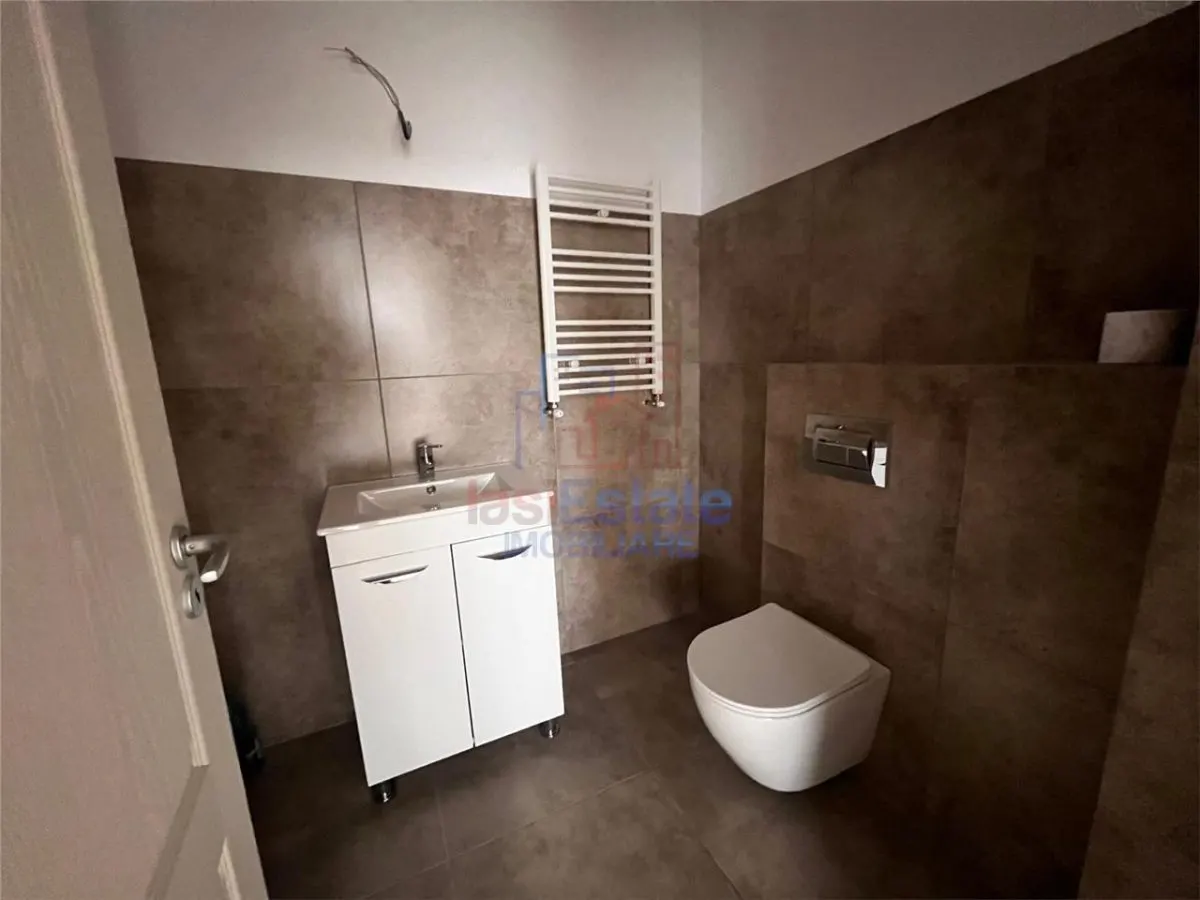 Inchiriere - zona Copou - Spatiu comercial 108mp Azimut - foto 11
