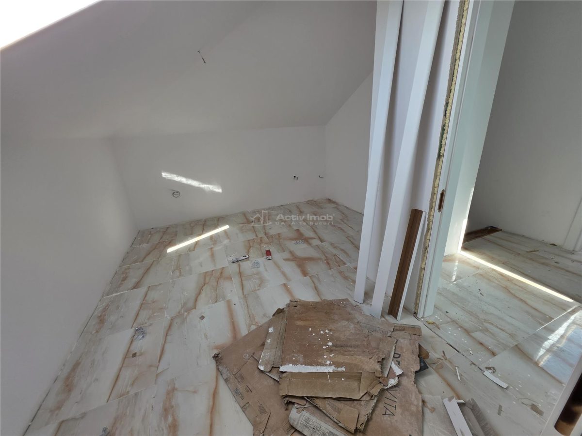 Villa Independiente - Tunari - Planta Baja + Altillo - 5 Dormitorios - 2 Baños - 165m² - 350m² Terreno - foto 25