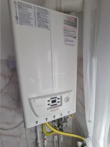 Apartament 2 camere et 2 zona 300 Cuza Voda langa Pompieri - Alexandria
