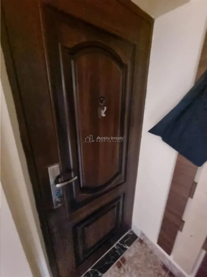 Apartament 2 camere et 2 zona 300 Cuza Voda langa Pompieri - foto 11