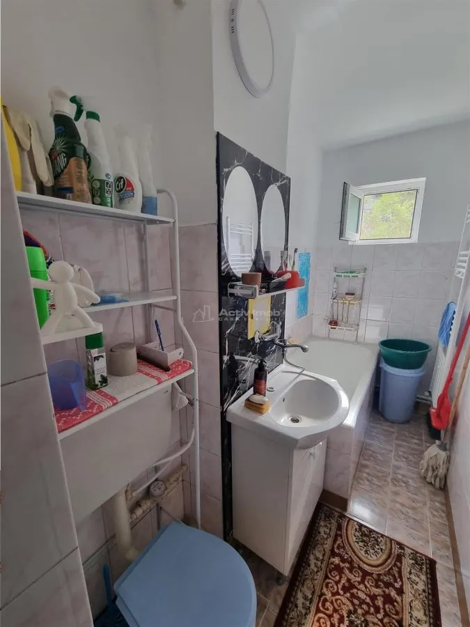 Apartament 2 camere et 2 zona 300 Cuza Voda langa Pompieri - foto 14