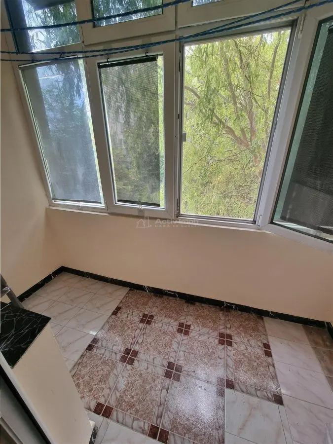 Apartament 2 camere et 2 zona 300 Cuza Voda langa Pompieri - foto 8
