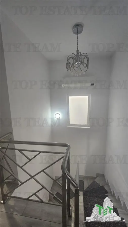 Villa de Luxe 4 Chambres avec Panneaux Solaires à Chiajna - foto 13