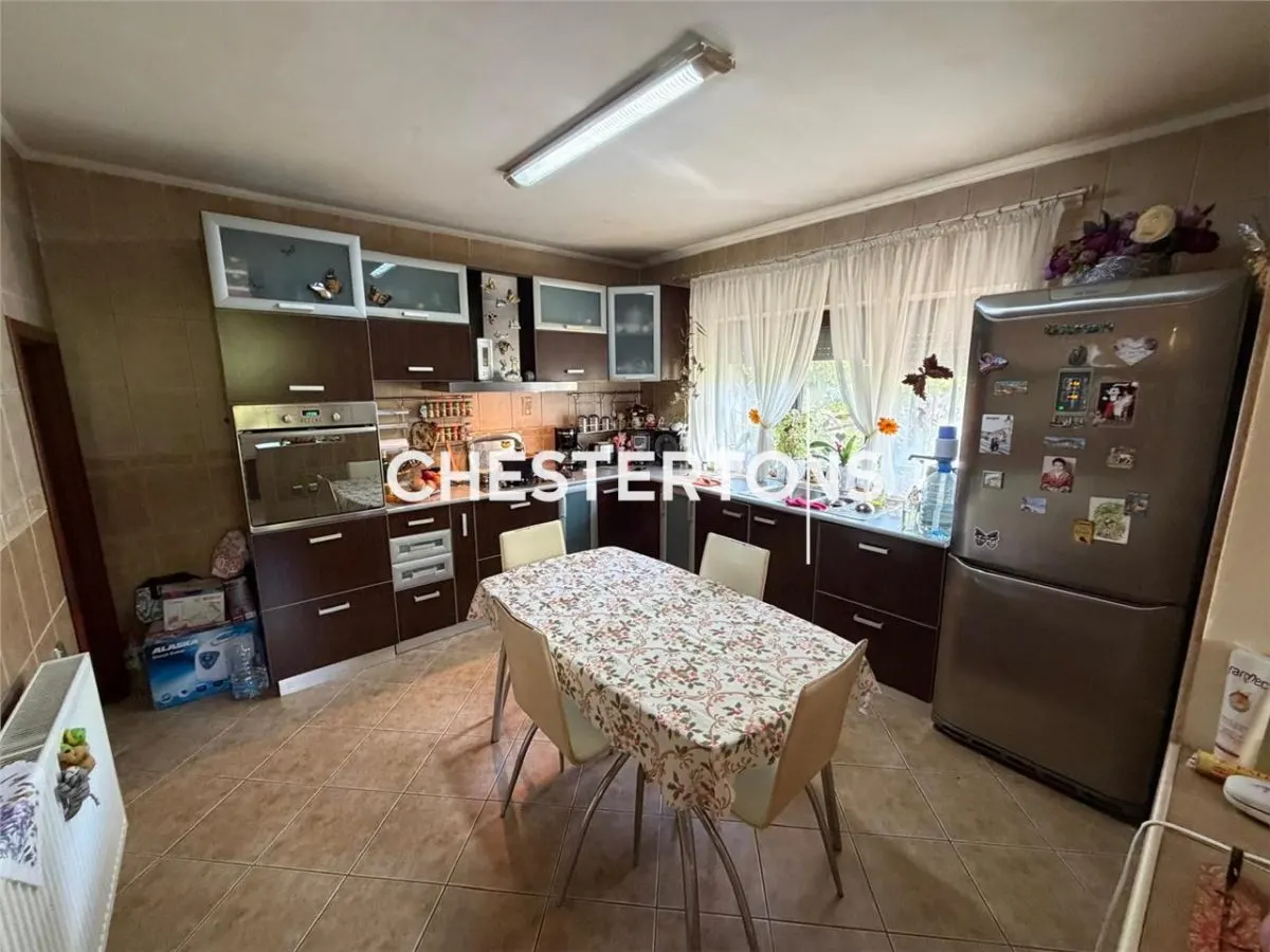 Vila 5 camere cu teren generos, Popesti, la cheie mobilata si utilata modern. - foto 11