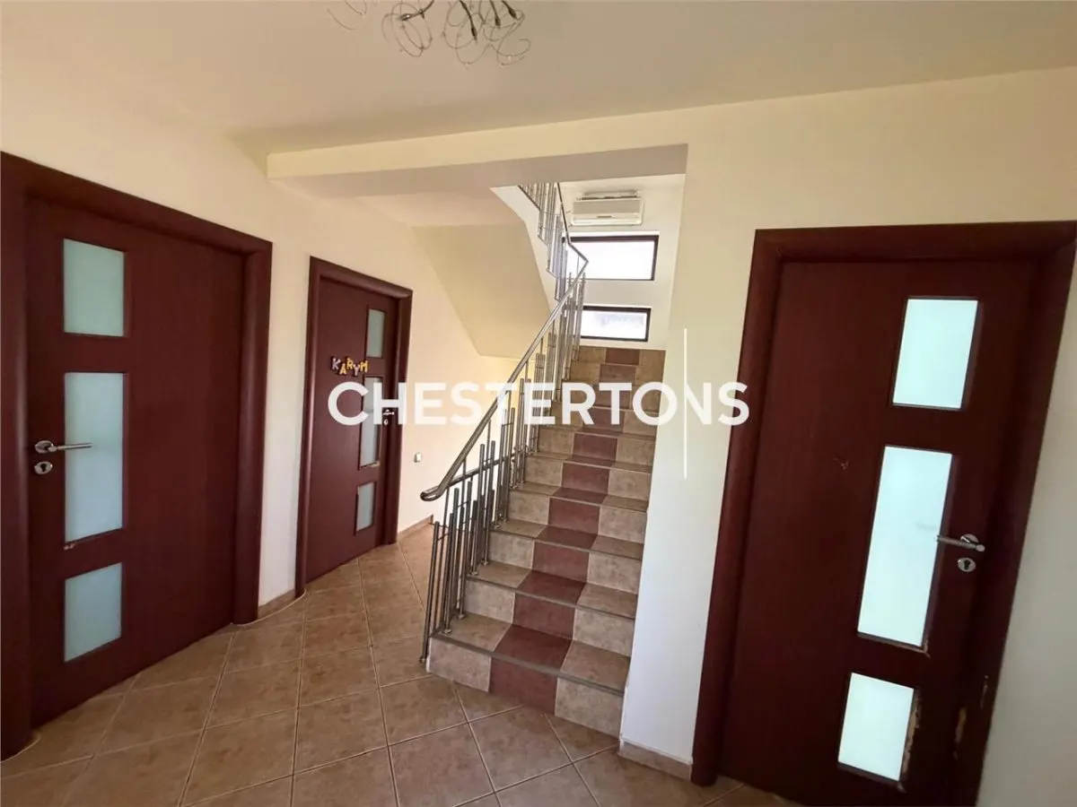 Vila 5 camere cu teren generos, Popesti, la cheie mobilata si utilata modern. - foto 14