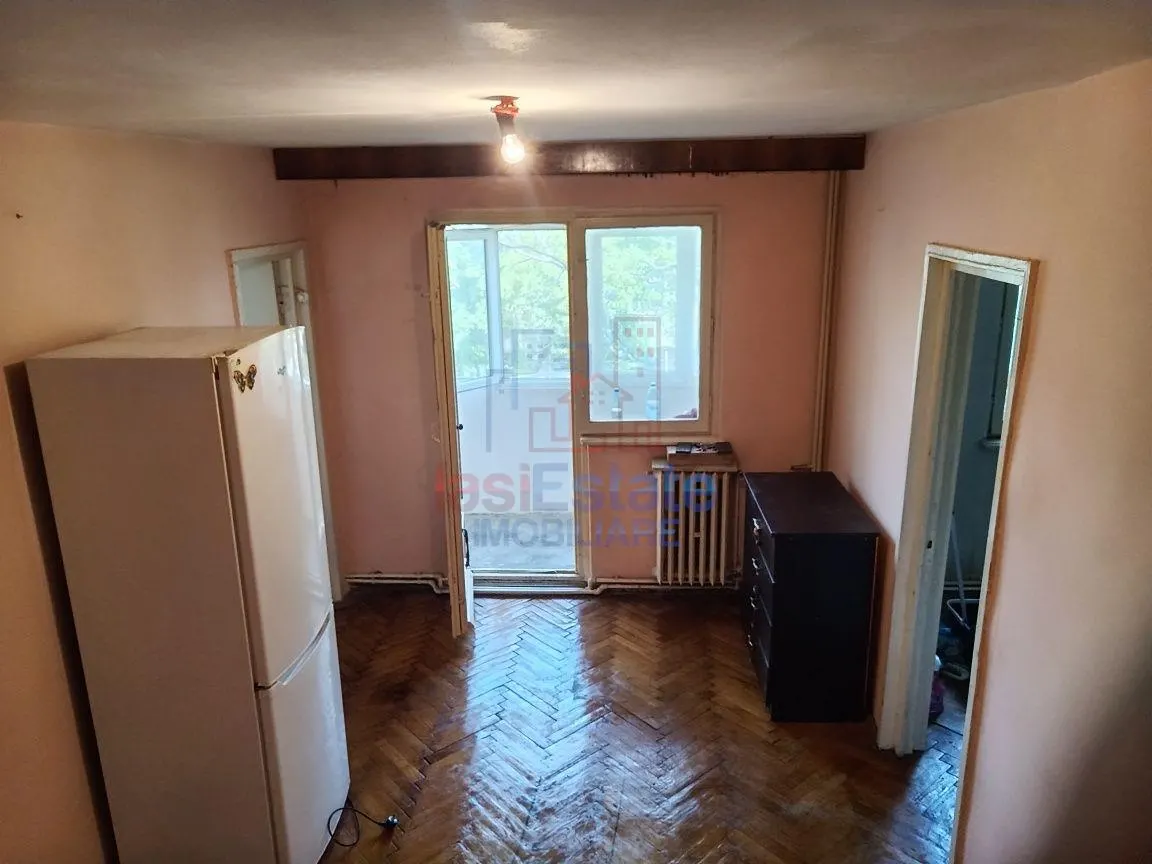 Apartament 2 camere, 36 mp, Alexandru cel Bun - etaj 2, centrala proprie - foto 1