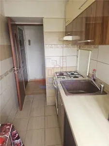 Apartament 2 camere zona Mircea Cel Batran liber - foto 5