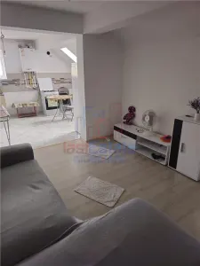 Apartament cu 2 camere open-space Valea Lupului - foto 7