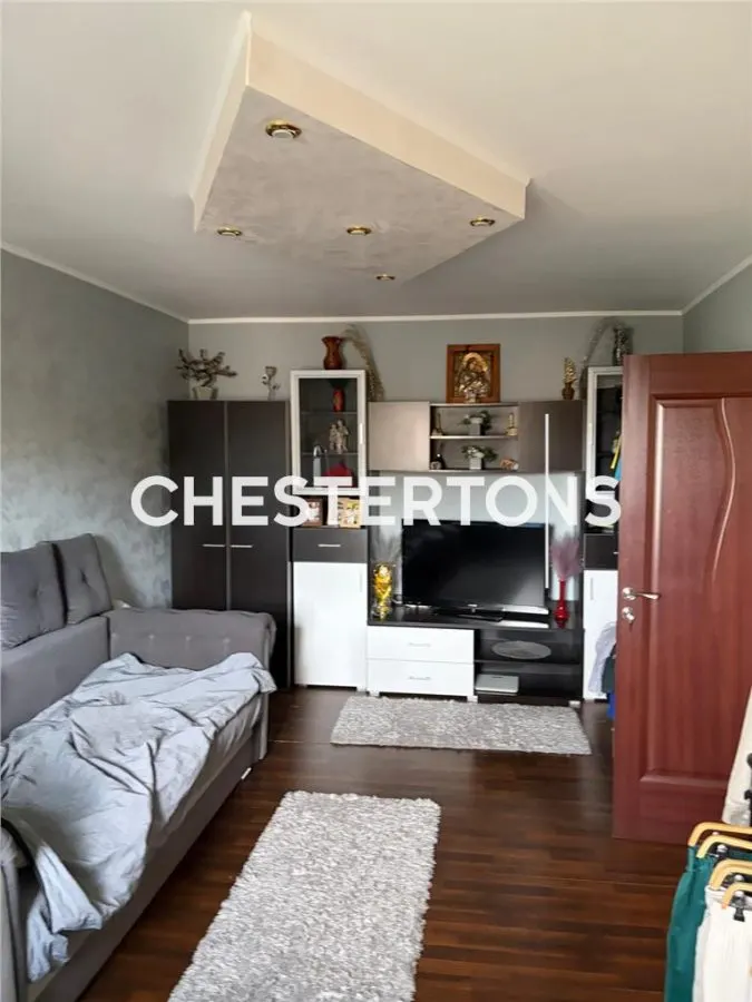 Apartament mobilat, cu 3 camere, Drumul Taberei, Valea Argesului - foto 3