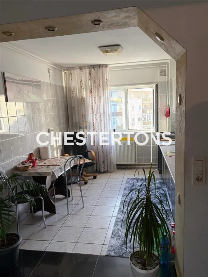 Apartament mobilat, cu 3 camere, Drumul Taberei, Valea Argesului - foto 8