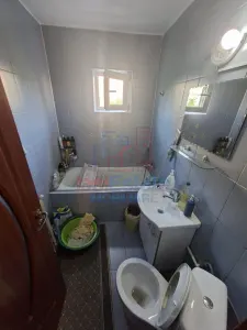 Apartment with 3 bedrooms for sale 51 sqm in Iasi, Dacia area - foto 8