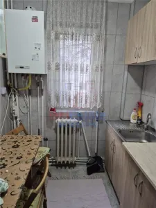 Apartament 3 camere Pacurari - foto 3