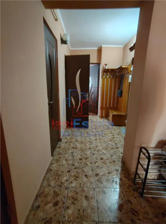 Camera de inchiriat in Apartament cu 3 camere decomandat cu 2 bai - foto 11