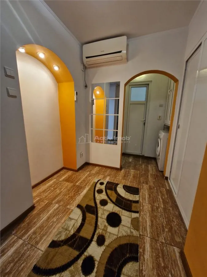 Apartament 2 camere, decomandat, mobilat si utilat modern - foto 1