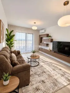 2 camere - zona MRS Gradinile - complet mobilat si utilat de lux - Ploiesti