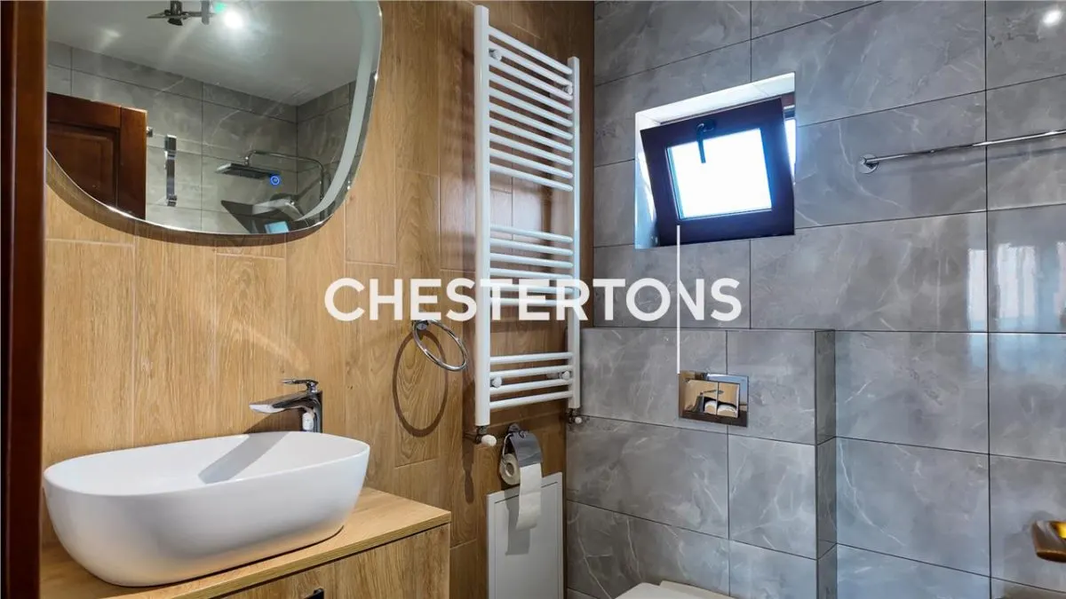 Vila de vanzare, 6 camere, renovata integral in 2021, teren 1.230 mp – Chitila - foto 19
