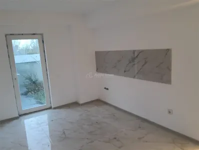 Casa individuala de inchiriat la cheie- Popesti-Giurgiu-Mutare imediata-Asfalt-STB - foto 12