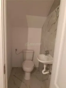 Casa individuala de inchiriat la cheie- Popesti-Giurgiu-Mutare imediata-Asfalt-STB - foto 14